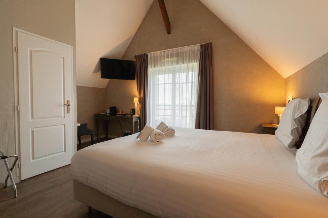 Best Western Hotel De La Plage Saint Marc Sur Mer Exterior photo